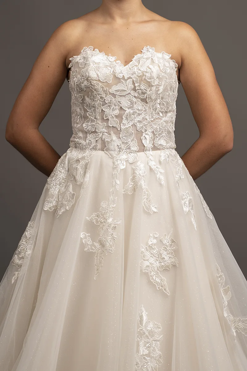 Scarlet Wedding Dress